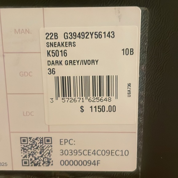 CHANEL SNEAKERS, Size 6, Never worn - Picture 9 of 11